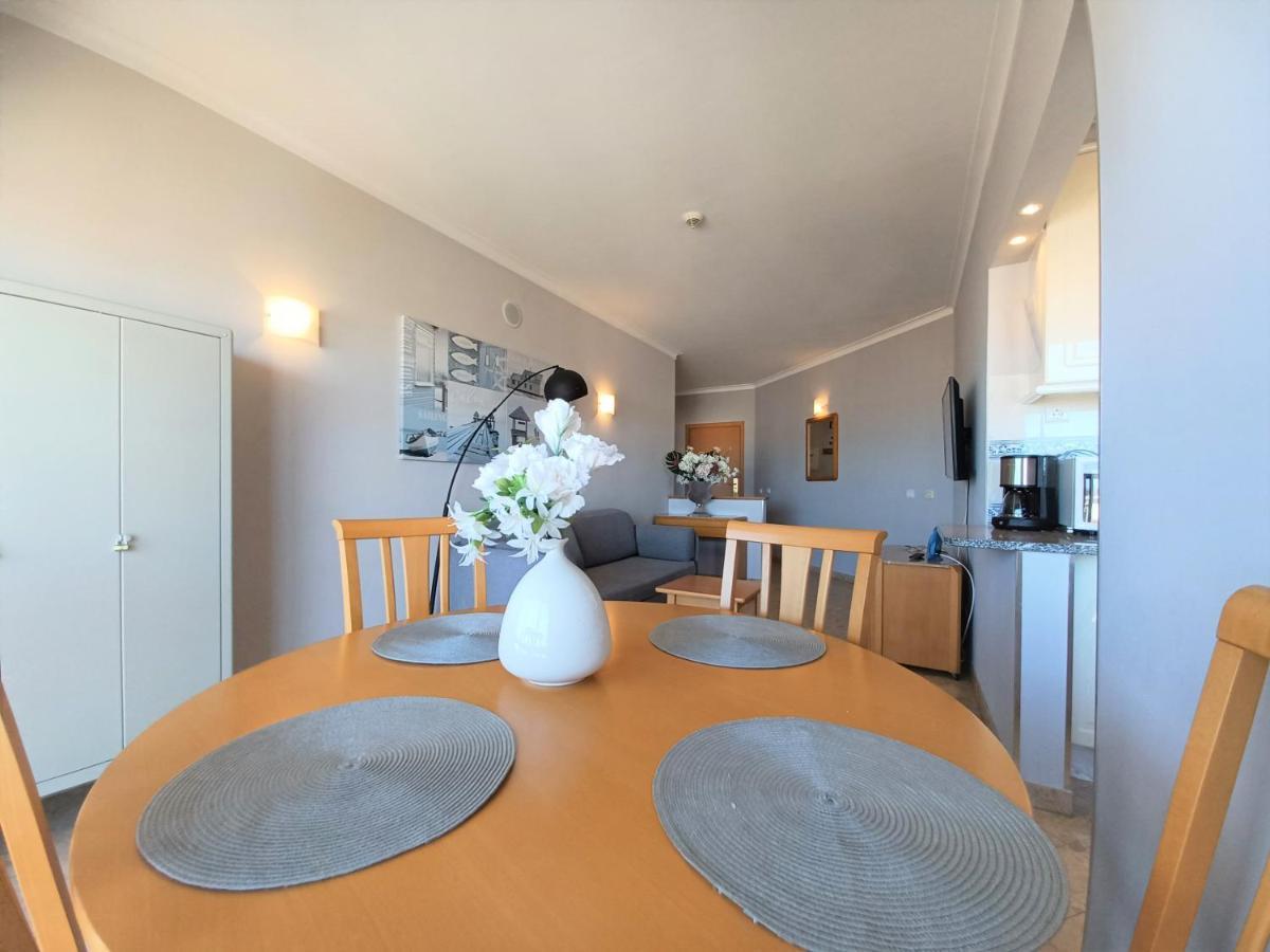 Oasis Beach Apartment Portimão Buitenkant foto